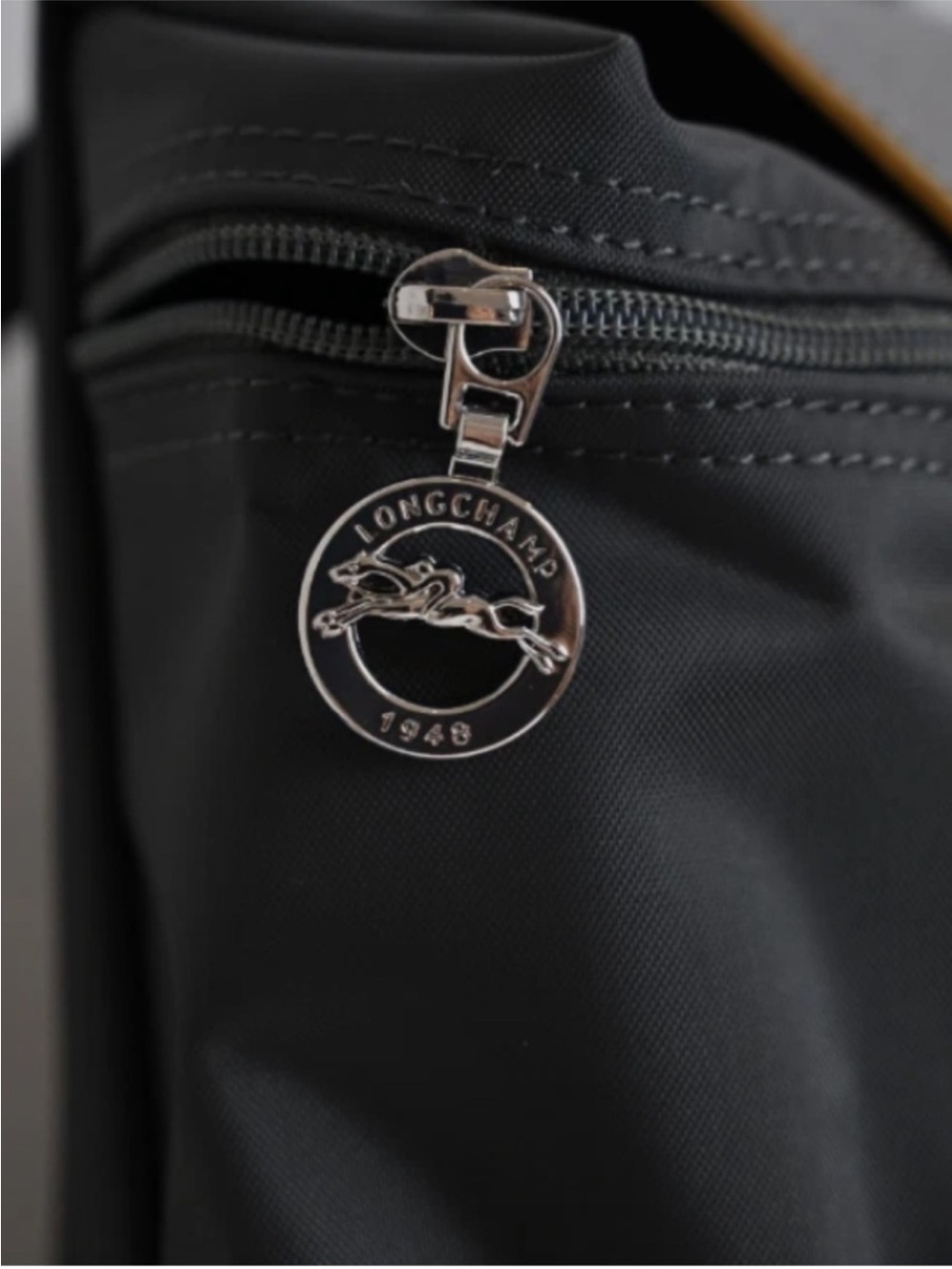 Longchamp Le Pliage sac a dos Black Nylon Leather Small Unisex Backpack
Outlet - Picture 3 of 12